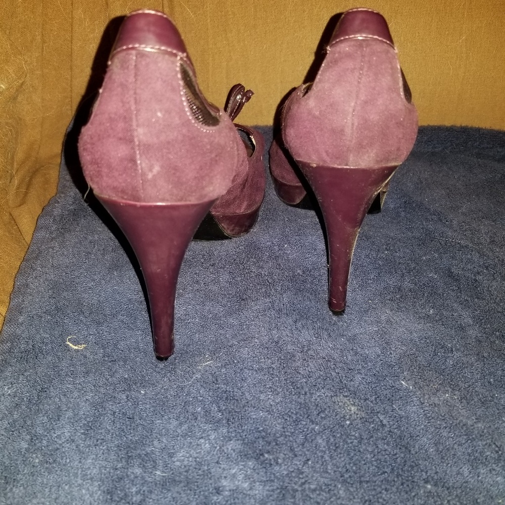 Designer Shoes - Picture 3 of 6